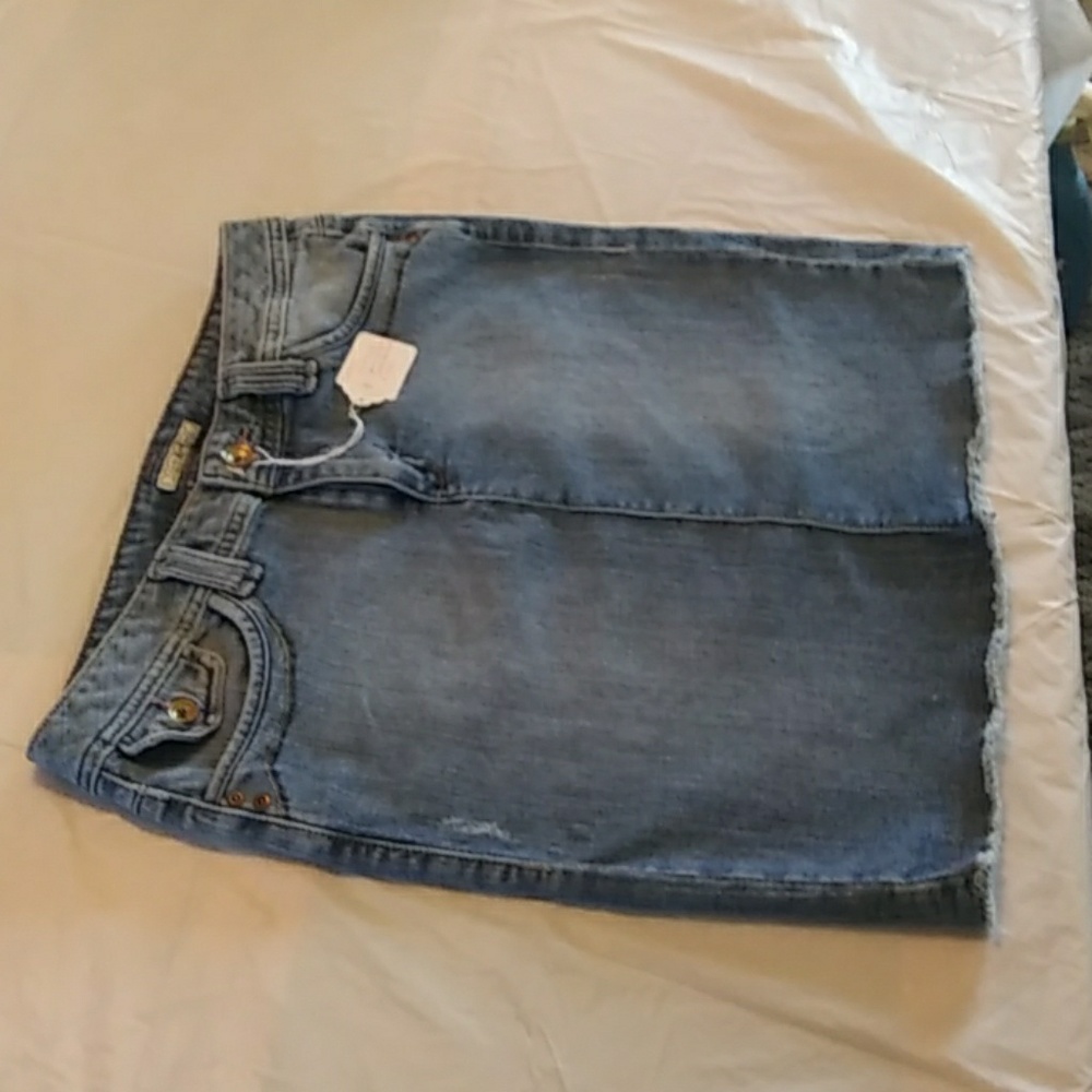 Skirt.  8